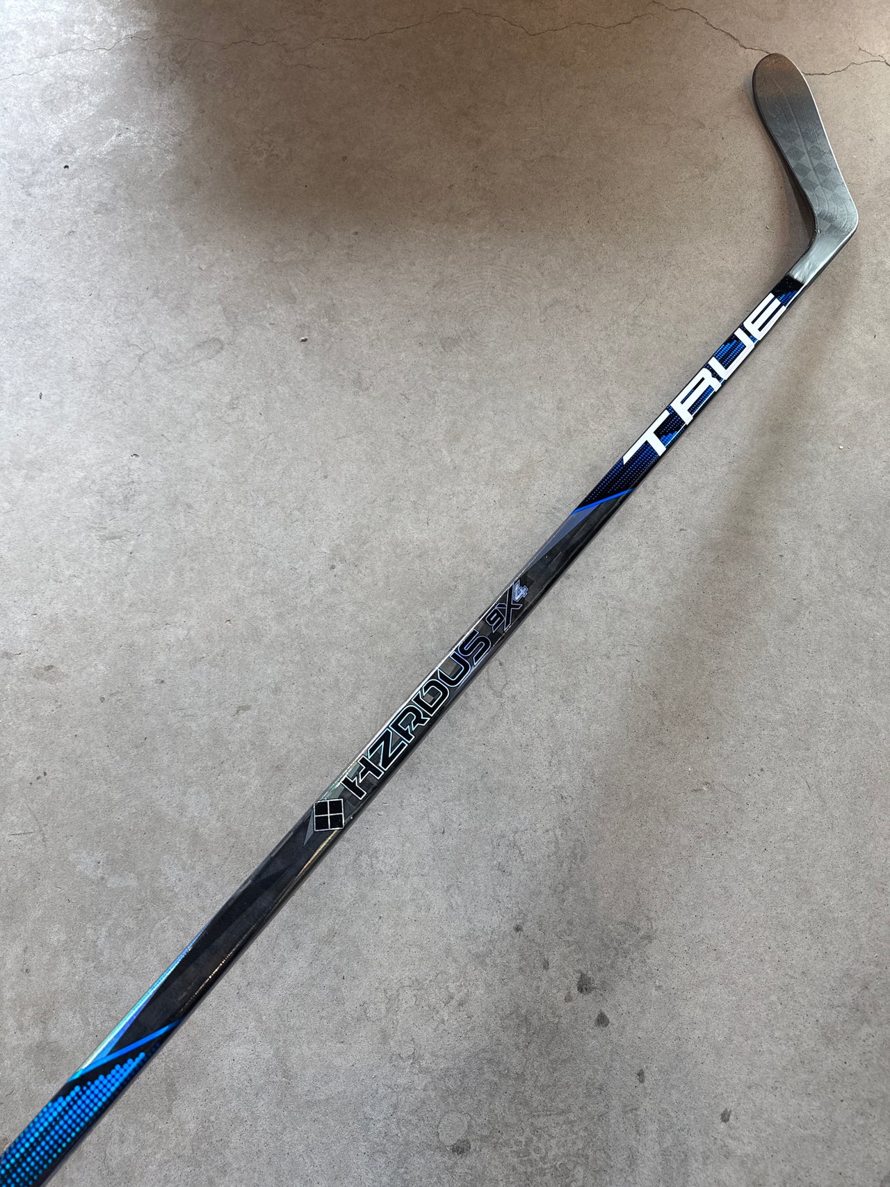 TRUE HZRDUS SMOKE WRAPPED AS 9X4 - Senior 85 FLEX - P28 CUSTOM- LEFT HAND - NEW