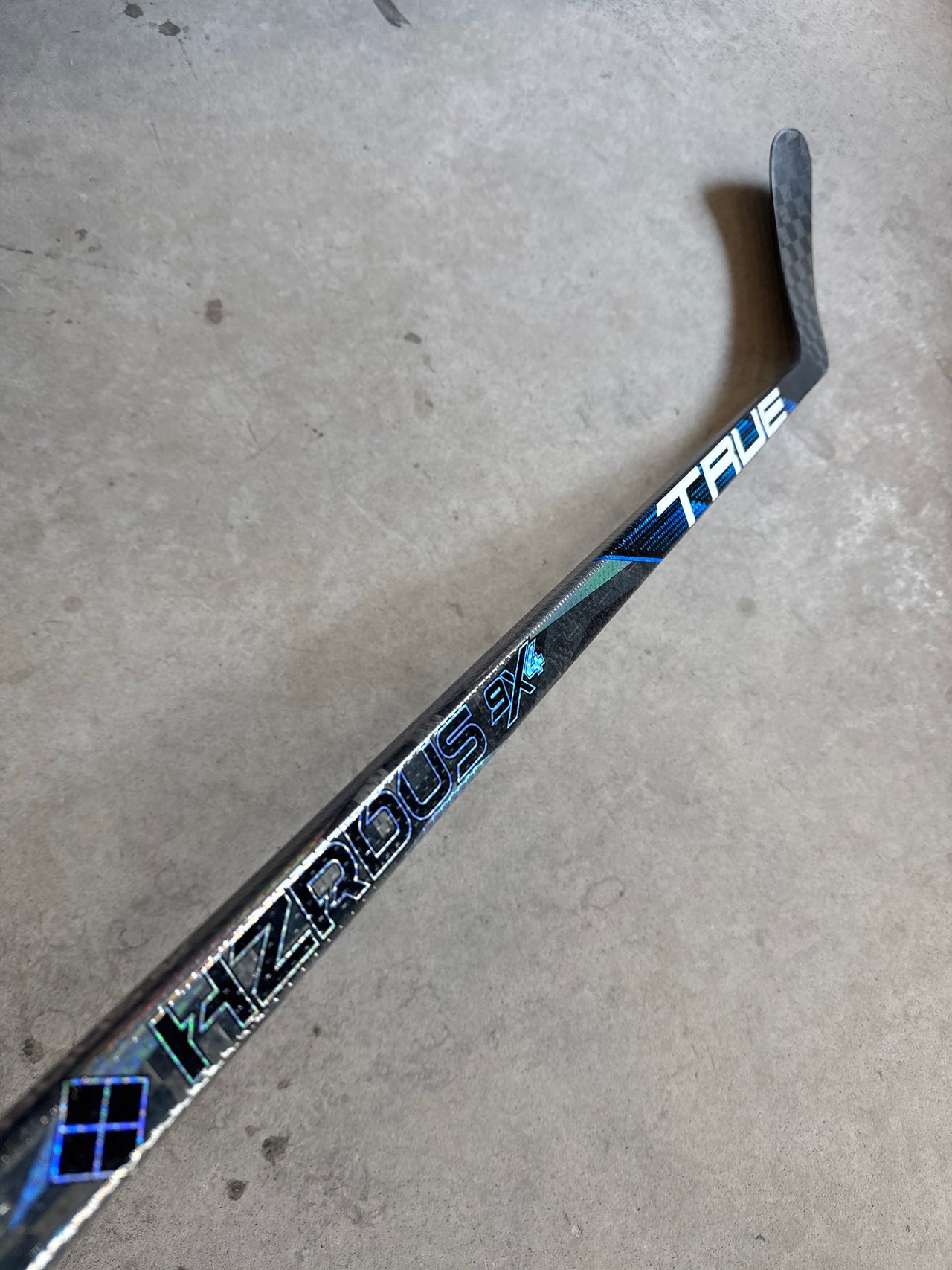 True Hzrdus 9X4 - 85 FLEX - P28M- LEFT HAND - NEW