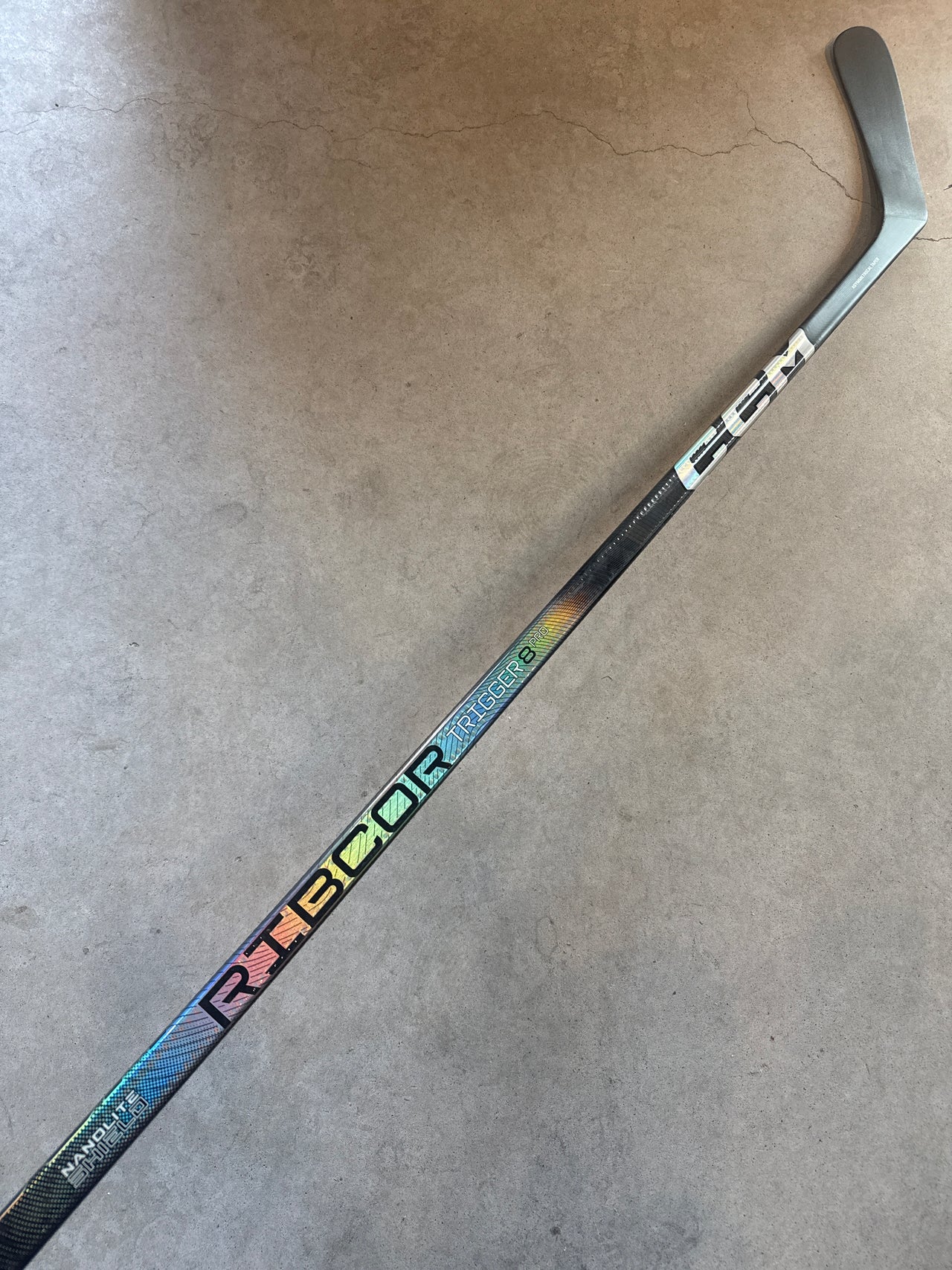 CCM RIBCORE TRIGGER 8 PRO - 90 FLEX - P91A - LEFT HAND - NEW - SARAUER