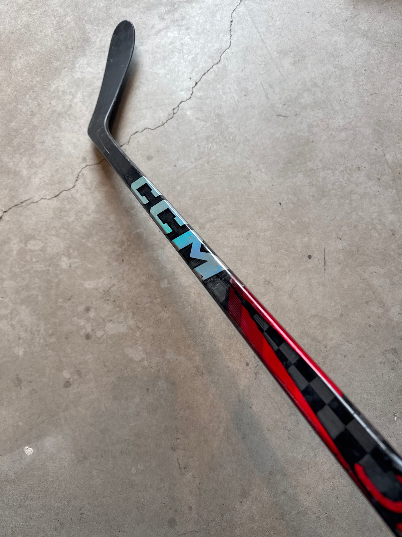 CCM JETSPEED FT7 PRO- 75 FLEX - P28 - RIGHT HAND - SENIOR - RESTORED