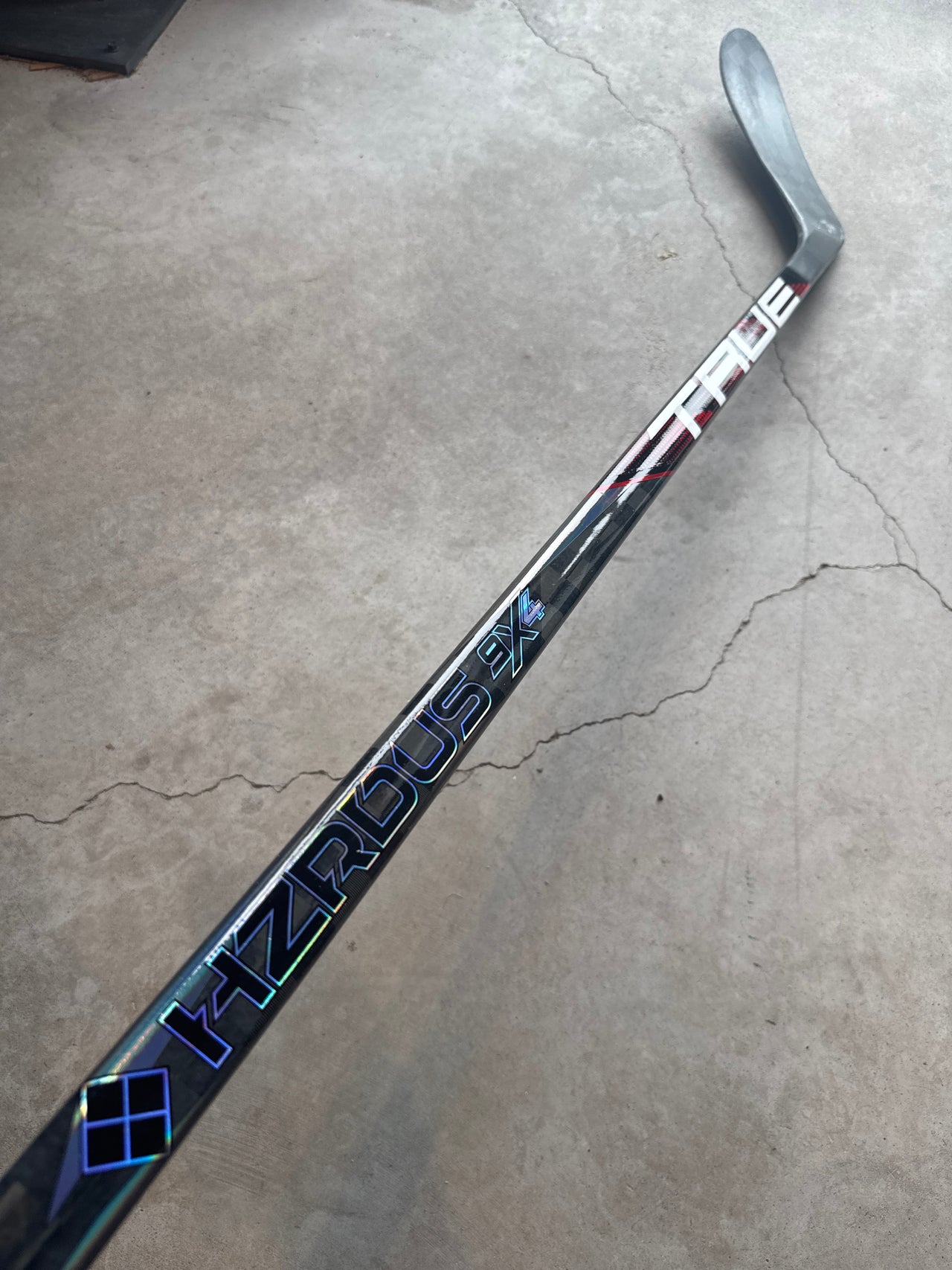 TRUE SMOKE WRAPPED AS 9X4 - 75 FLEX - P28M - LEFT HAND - NEW
