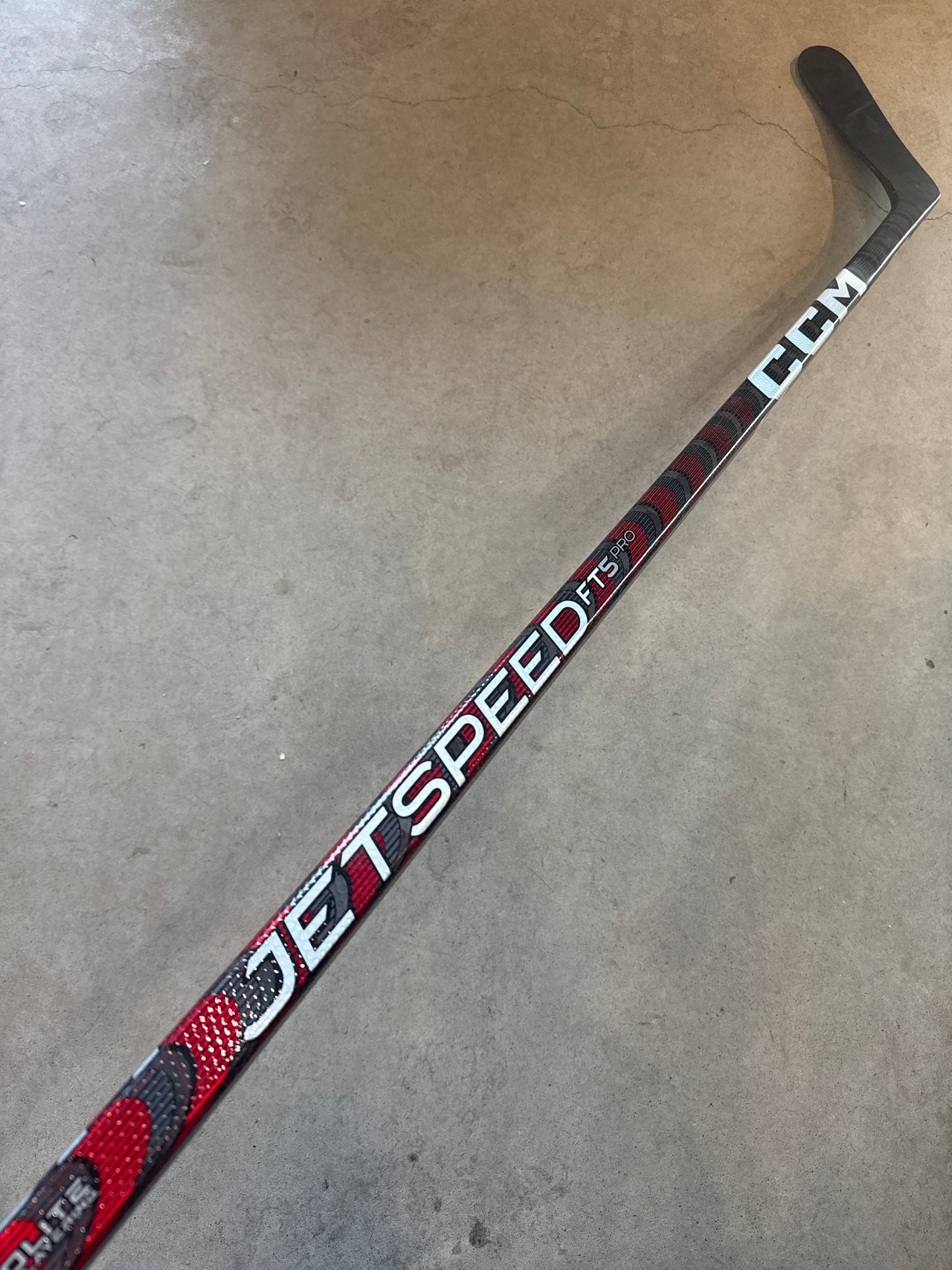 CCM JETSPEED FT5 PRO - 90 FLEX - P92M - LEFT HAND - NEW
