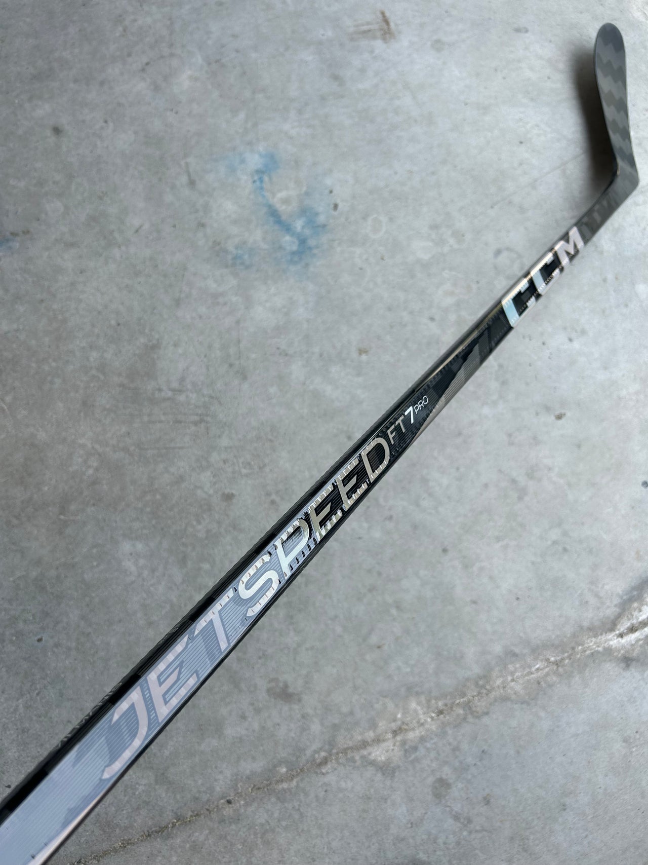 CCM JETSPEED FT7 PRO - 80 FLEX - P28 - LEFT HAND - NEW