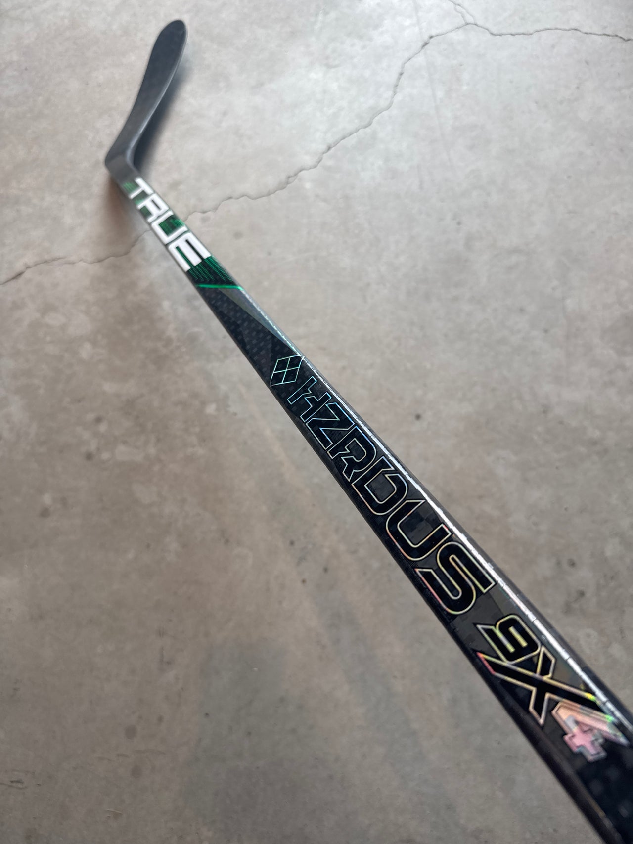TRUE SMOKE WRAPPED AS 9X4 - 70 FLEX - P29 - RIGHT HAND - NEW